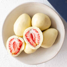 Load image into Gallery viewer, Organic Times White Chocolate Strawberries 100gr
